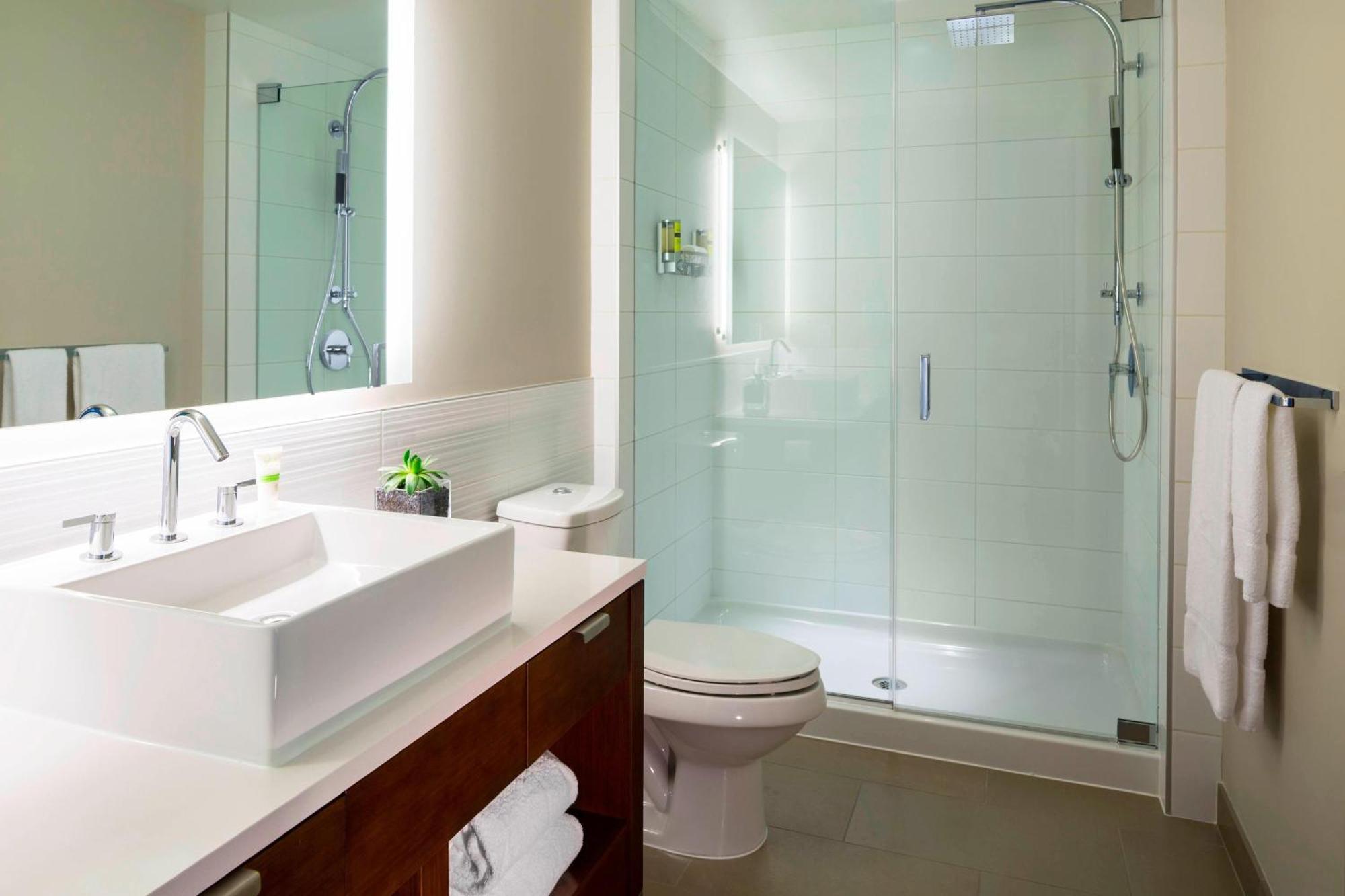Element Vancouver Metrotown 4* Burnaby