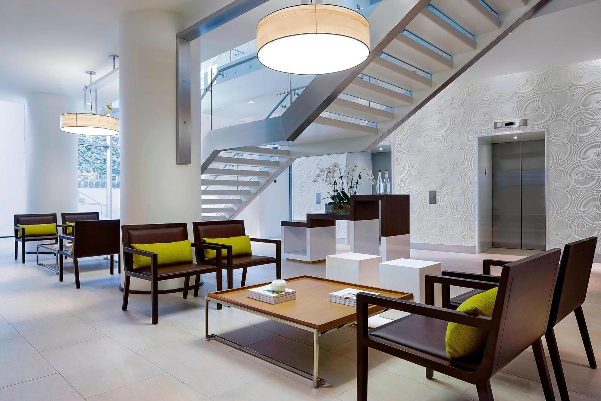 Element Vancouver Metrotown Hotel Burnaby