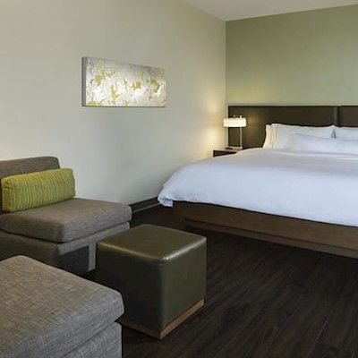 Element Vancouver Metrotown Hotel