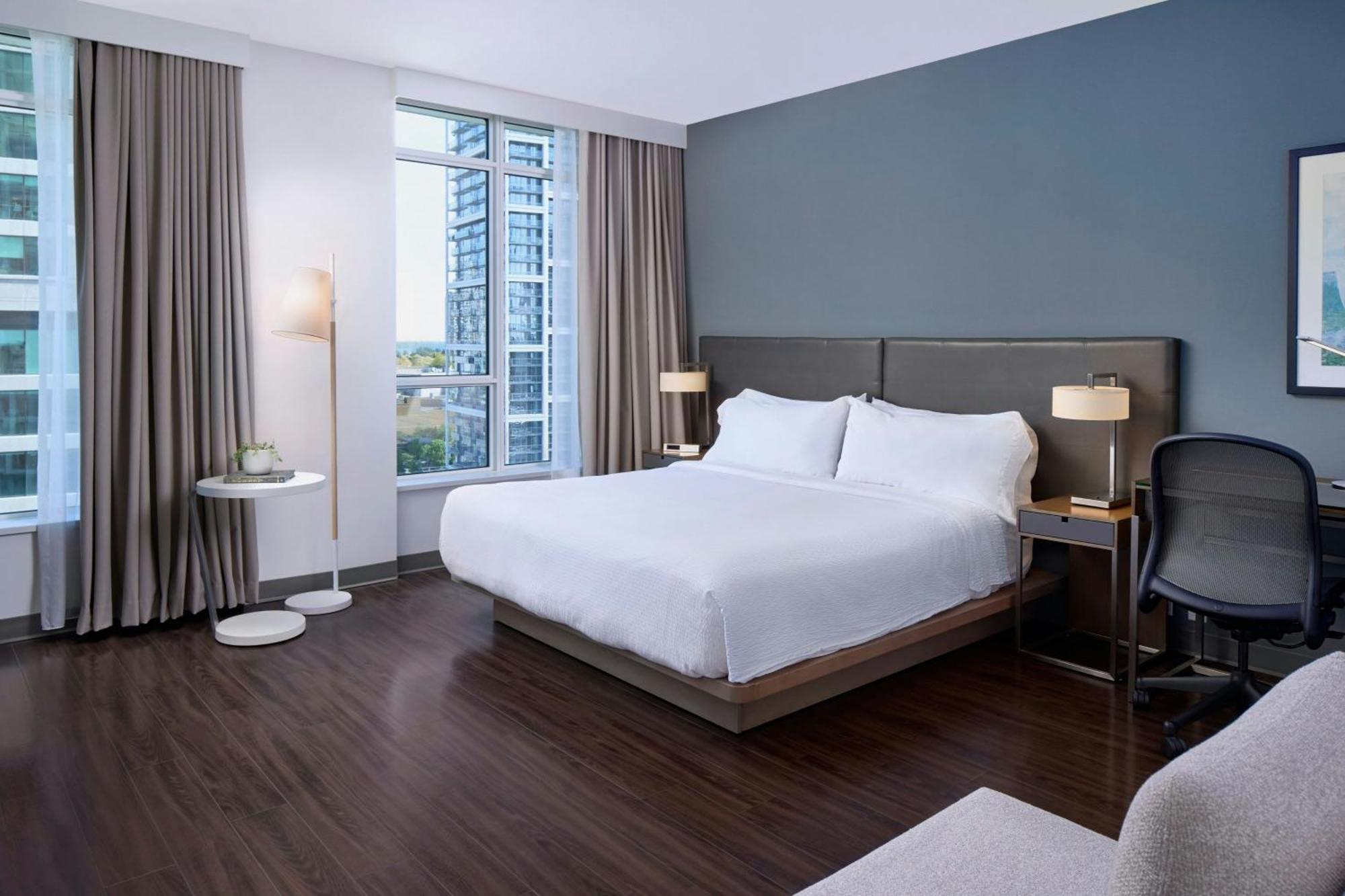 Element Vancouver Metrotown 4* Burnaby